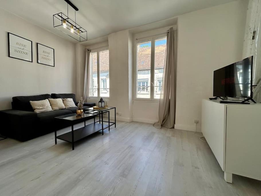 Proche Seine - Studio - 2 Pers Apartment Montereau-faut-Yonne Ngoại thất bức ảnh